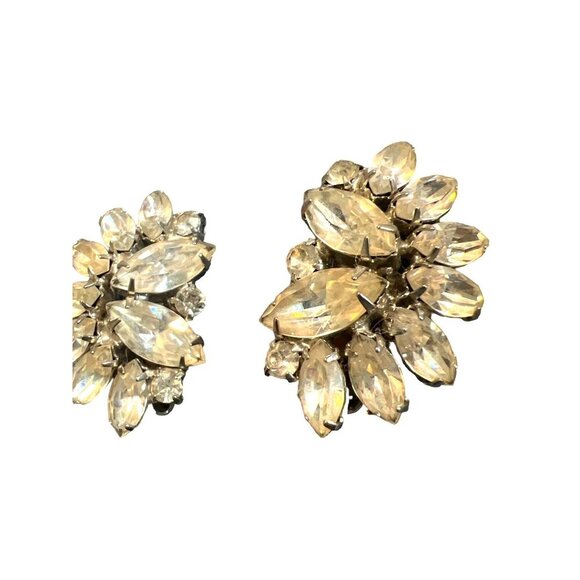 Weiss Vintage Rhinestone Clip-on Earrings Prong Settings Rhodium Plate Cool Girl - Picture 5 of 9